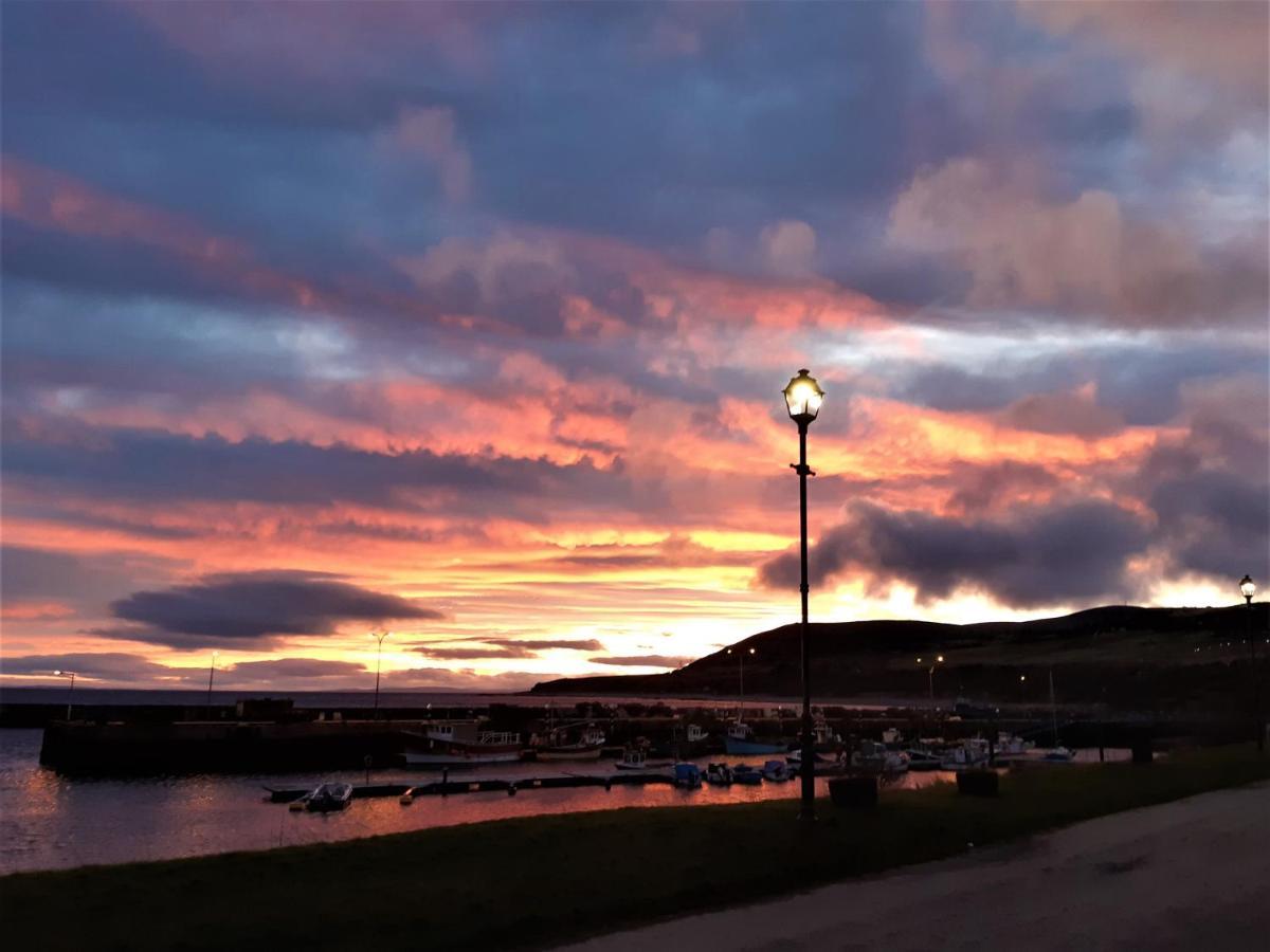 Song Of The Sea, Selkie House Bed & Breakfast Helmsdale Eksteriør bilde